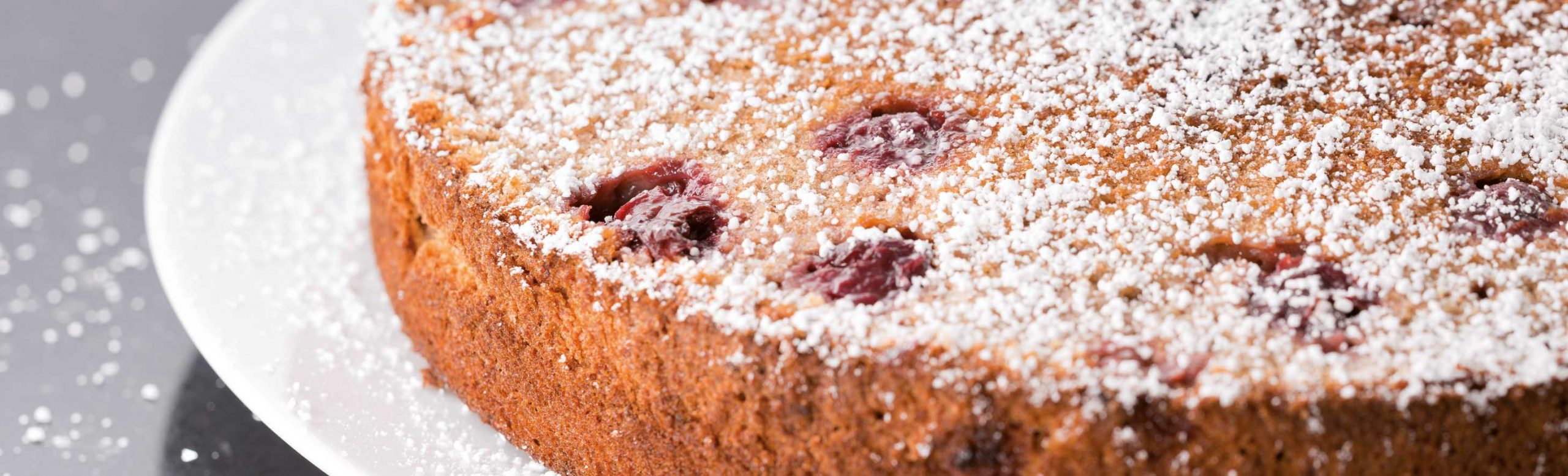Cherry and chocolate cake