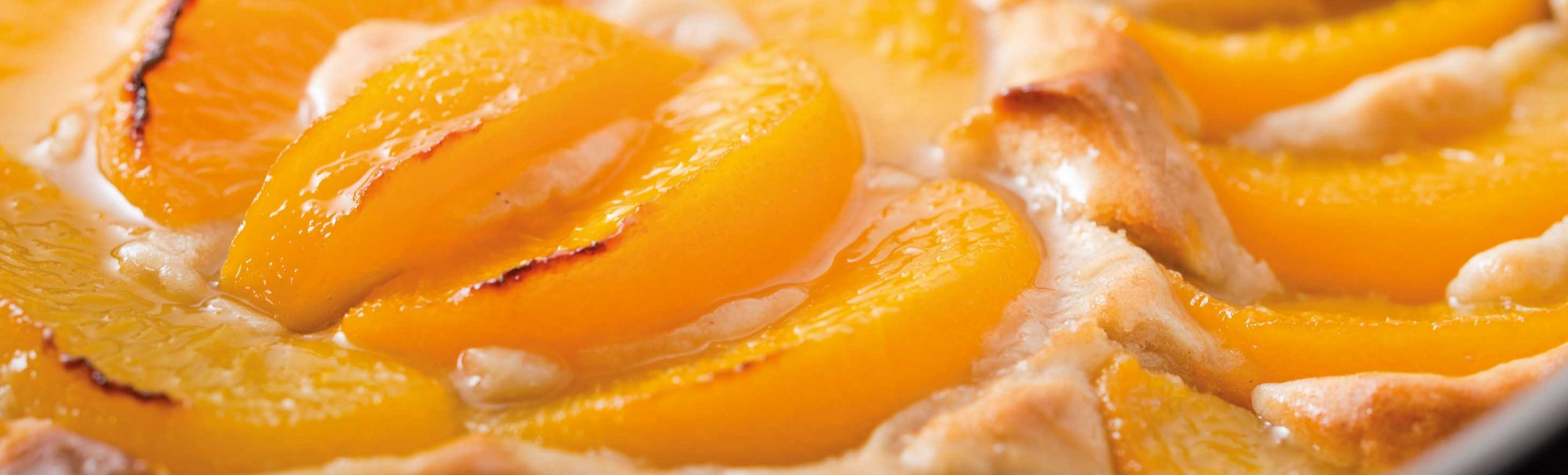 Peach and sour cream tart